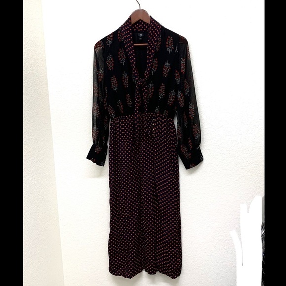 River Island Dresses & Skirts - River Island tie neck navy midi dress with dainty red flowers. Size 8